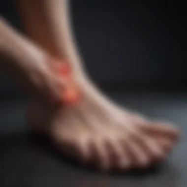 Identifying the Symptoms of Plantar Spurs Illustration showing symptoms associated with plantar spurs